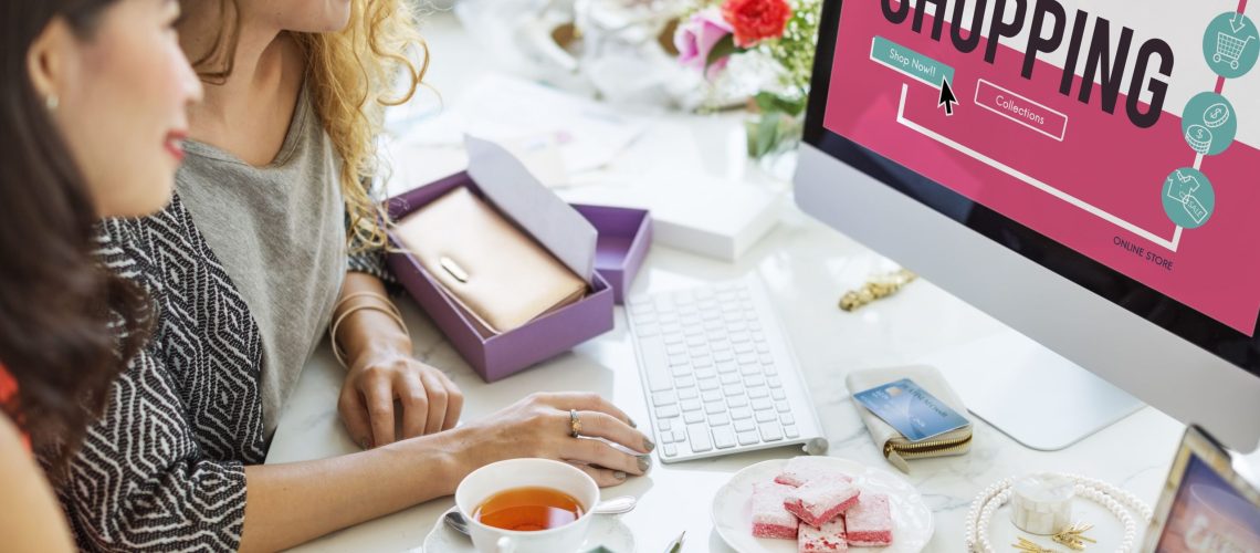 online-shopping-cart-e-commers-concept (1)